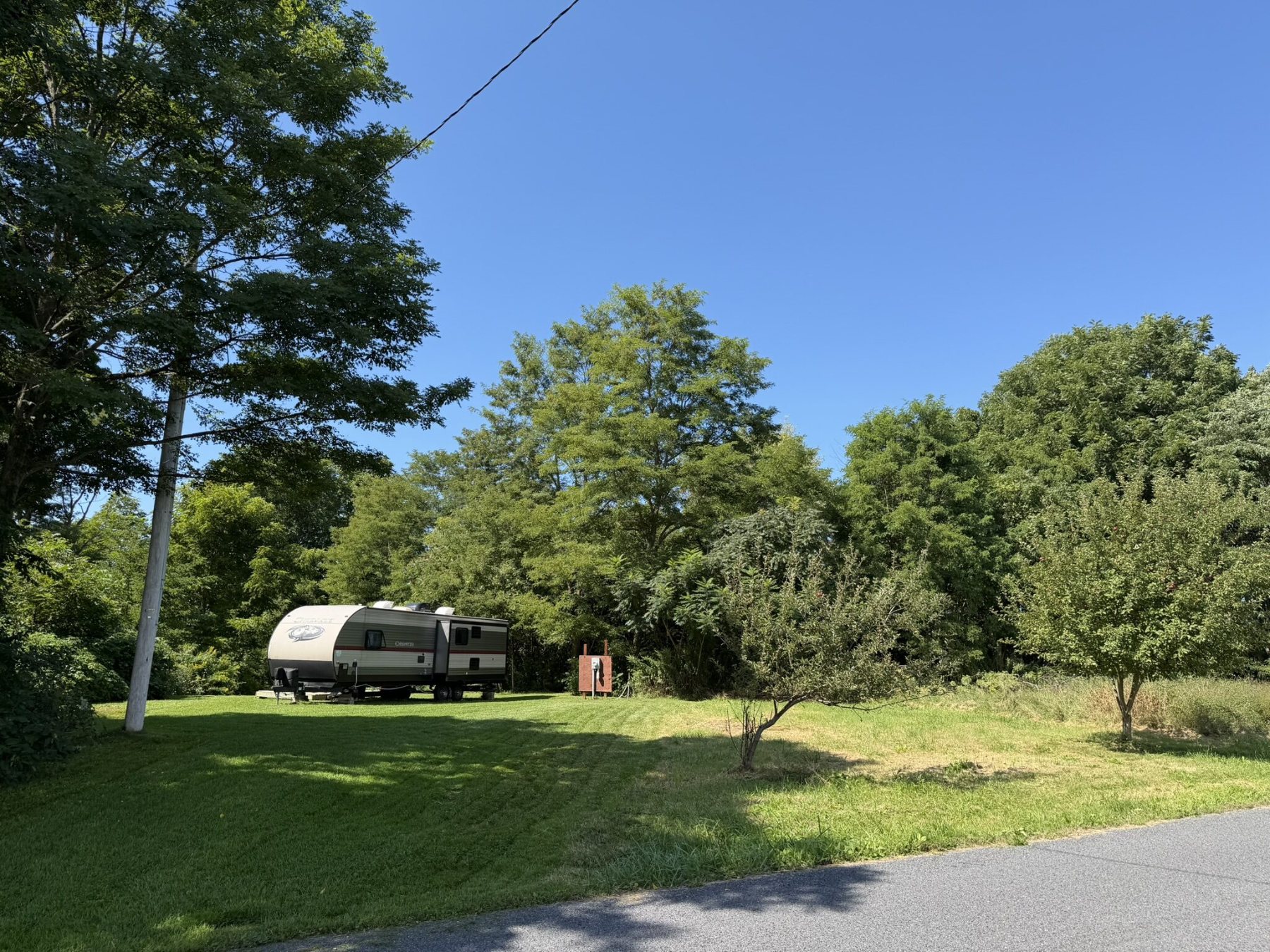 10 corner and apple trees